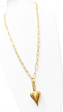 Load image into Gallery viewer, Heart Link Necklace