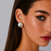 Load image into Gallery viewer, Maxi Sphere Earrings
