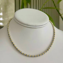 Load image into Gallery viewer, Choker Glow