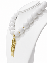 Load image into Gallery viewer, Maxi Fish Presence Necklace