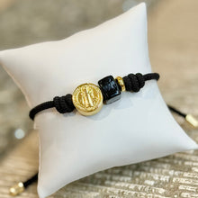 Load image into Gallery viewer, Bracelet Saint Benedict Knot