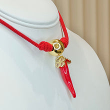 Cargar imagen en el visor de la galería, Necklace Lucky & Love Knot