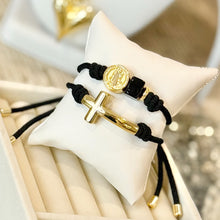 Load image into Gallery viewer, Bracelet Saint Benedict Knot