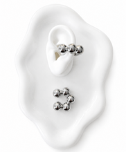 Load image into Gallery viewer, Bubble Silver Ear Cuff
