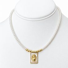 Load image into Gallery viewer, Sacred Heart Pearl Choker
