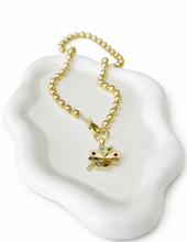 Load image into Gallery viewer, Lucky Clover Necklace
