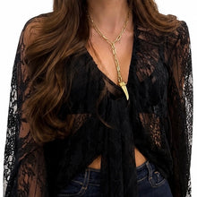 Load image into Gallery viewer, Necklace Horn &amp; Luck
