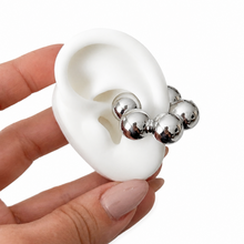 Load image into Gallery viewer, Bubble Silver Ear Cuff
