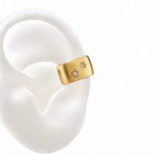 Load image into Gallery viewer, Starlight Ear Cuff
