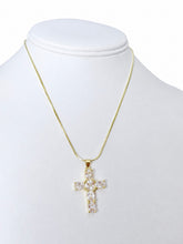 Load image into Gallery viewer, Radiant Cross Necklace
