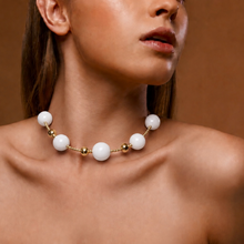 Load image into Gallery viewer, Choker Balini Presence
