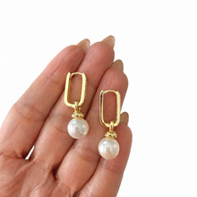 Load image into Gallery viewer, Pearl Frame Hoops
