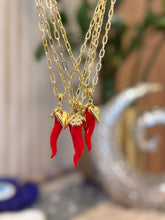 Load image into Gallery viewer, Necklace Love &amp; Lucky
