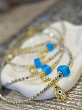 Load image into Gallery viewer, Choker Hamsa Glow
