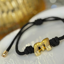 Load image into Gallery viewer, Bracelet Initial Knot
