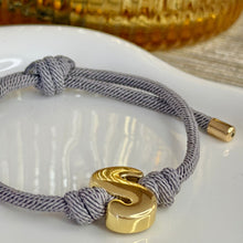 Load image into Gallery viewer, Bracelet Initial Knot

