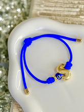 Load image into Gallery viewer, Bracelet Blue Initial Eye Knot

