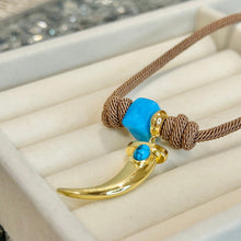 Load image into Gallery viewer, Necklace Fortuna Knot
