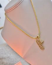 Cargar imagen en el visor de la galería, Mama Necklace
