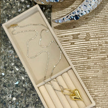 Load image into Gallery viewer, Necklace Love Link
