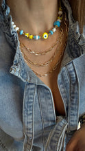 Cargar imagen en el visor de la galería, Yellow Luck Choker
