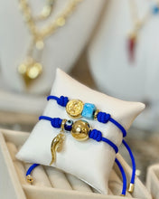Load image into Gallery viewer, Bracelet Blue Protection Knot
