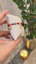 Load and play video in Gallery viewer, Bracelet Amulet &amp; 7 Knots
