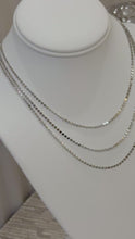 Load and play video in Gallery viewer, Necklace Cata Silver
