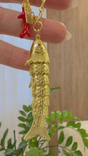Load and play video in Gallery viewer, Necklace Fish Coral
